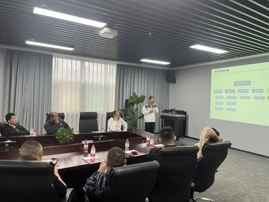 米乐M6 米乐无锡中昊装饰工程杜加福一行莅临德爱威就深化合作展开探讨(图3)