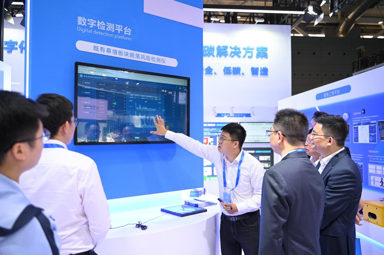 高交会:智慧平台赋能传统建筑和装饰行业升级转型米乐M6 米乐(图1) 高交会:智慧平台赋能传统建筑和装饰行业升级转型米乐M6 米乐(图1)