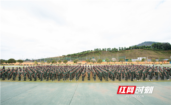 米乐M6 米乐国一资质 金钻工程 “2022美迪装饰产业工人工艺擂台赛”按下启动键(图1) 米乐M6 米乐国一资质 金钻工程 “2022美迪装饰产业工人工艺擂台赛”按下启动键(图1)