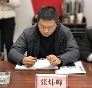 市建协建筑装饰分会学习《关于促米乐M6 米乐进民营经济发展壮大的意见》暨装饰产业发展座谈会圆满召开(图4) 市建协建筑装饰分会学习《关于促米乐M6 米乐进民营经济发展壮大的意见》暨装饰产业发展座谈会圆满召开(图4)