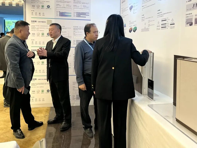 坚定信心 合聚发展——热烈庆祝中国建筑装饰协会公共建筑装饰工程分会成立(图5) 坚定信心 合聚发展——热烈庆祝中国建筑装饰协会公共建筑装饰工程分会成立(图5)