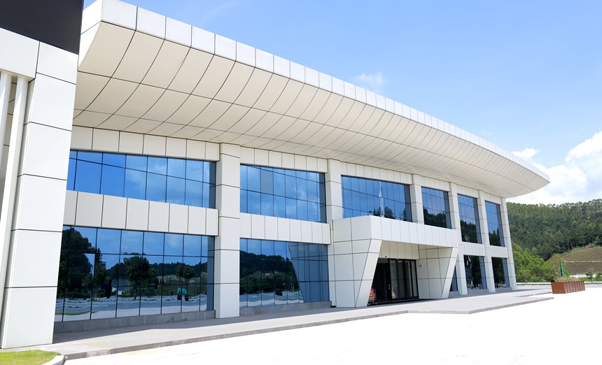 广西路建集团首获中国建筑工程装饰奖(图2) 广西路建集团首获中国建筑工程装饰奖(图2)