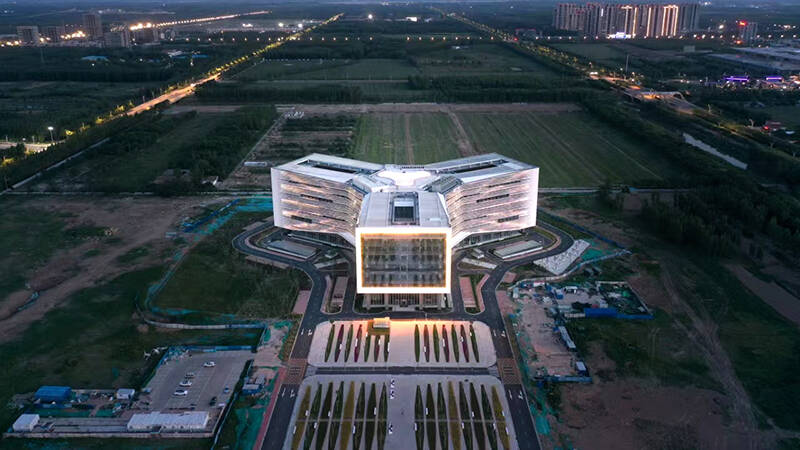 德州天衢新区一项目获中国建筑工程装饰奖(图2) 德州天衢新区一项目获中国建筑工程装饰奖(图2)