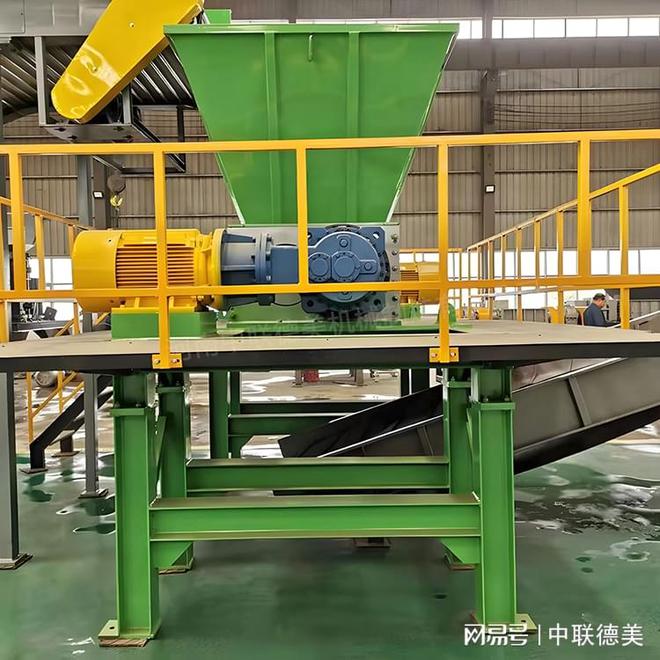 建筑装修垃圾分拣机-天津建筑装修垃圾筛分机-中联德美(图2) 建筑装修垃圾分拣机-天津建筑装修垃圾筛分机-中联德美(图2)