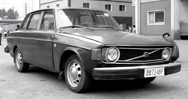 朝鲜当年买了一批沃尔沃汽车真没给钱吗?(图1) 朝鲜当年买了一批沃尔沃汽车真没给钱吗?(图1)