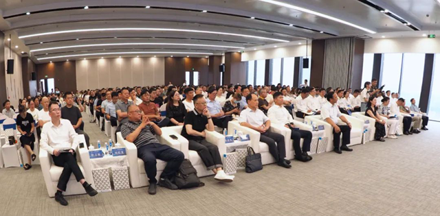 高标准提质 低成本创优——江苏省装饰装修工程创优交流观摩暨中国建筑工程装饰奖复查迎检工作会议在南京召开(图4) 高标准提质 低成本创优——江苏省装饰装修工程创优交流观摩暨中国建筑工程装饰奖复查迎检工作会议在南京召开(图4)