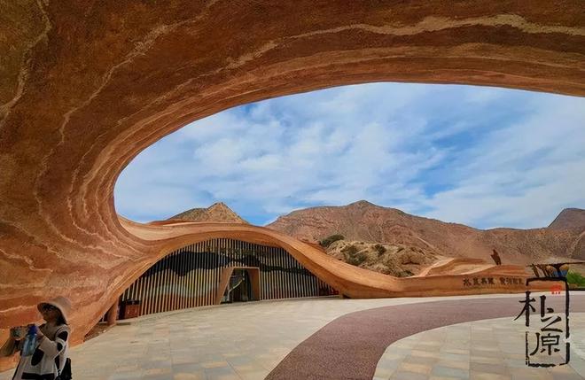 建筑师、设计师如何利用夯土墙装饰建筑立面?(图5) 建筑师、设计师如何利用夯土墙装饰建筑立面?(图5)