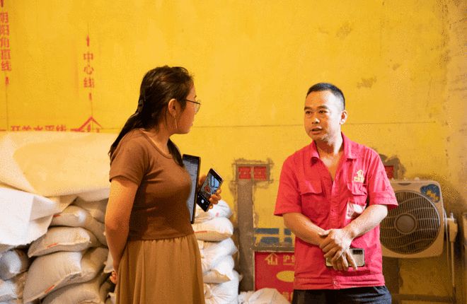 沪佳装饰:荣膺中国家装企业百强榜主张“先看工地再定装修”(图2) 沪佳装饰:荣膺中国家装企业百强榜主张“先看工地再定装修”(图2)