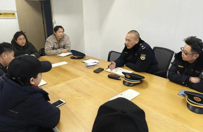 “一锤”5万起?小区400余户居民已开工TA们主动出击不留执法“真空期”!(图3) “一锤”5万起?小区400余户居民已开工TA们主动出击不留执法“真空期”!(图3)