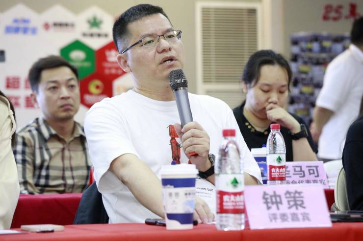 湖北建筑装饰设计奖@住宅设计联赛嘉年华装饰分组赛顺利举行(图10) 湖北建筑装饰设计奖@住宅设计联赛嘉年华装饰分组赛顺利举行(图10)