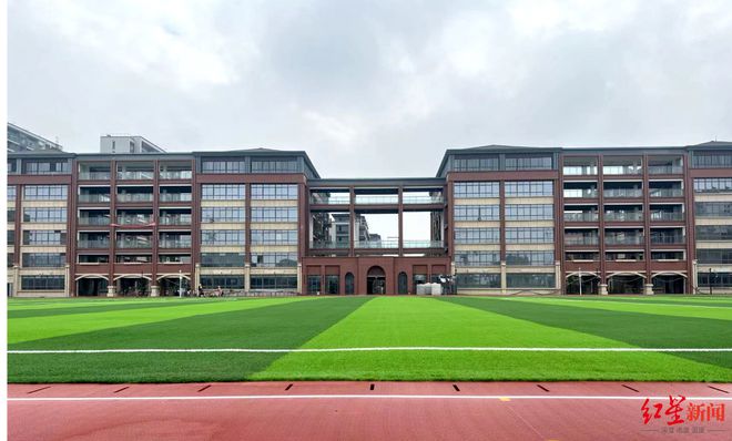 重磅!有望今年投用!成都七中育才学校东湖校区等20多所新学校来了(图8) 重磅!有望今年投用!成都七中育才学校东湖校区等20多所新学校来了(图8)