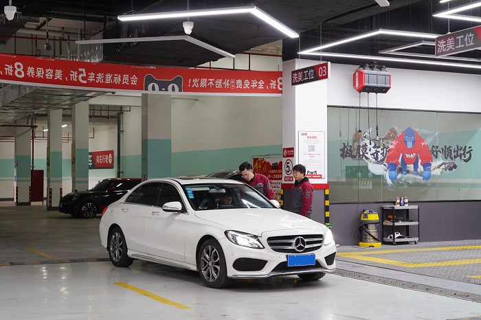 俩月开新店、两年开两店、单店会员超4500!汽后小白辞百万年薪换道超车(图2) 俩月开新店、两年开两店、单店会员超4500!汽后小白辞百万年薪换道超车(图2)