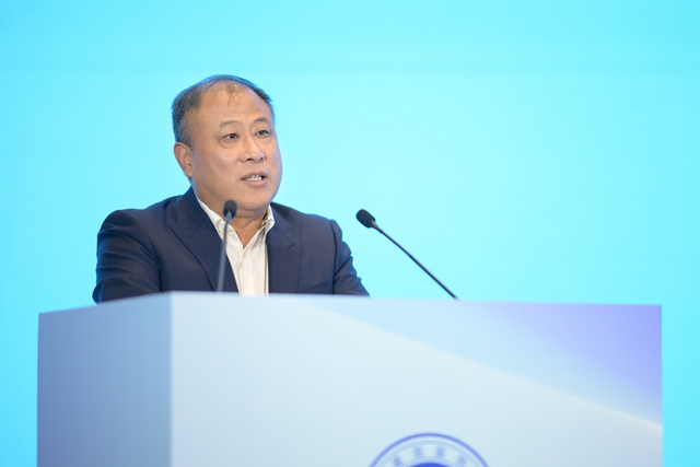 聚势新起点 乘势谱新篇——中国建筑装饰协会公共建筑装饰工程分会成立大会暨“坚定信心 合聚发展”企业家论坛成功举行(图8) 聚势新起点 乘势谱新篇——中国建筑装饰协会公共建筑装饰工程分会成立大会暨“坚定信心 合聚发展”企业家论坛成功举行(图8)