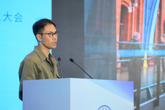 聚势新起点 乘势谱新篇——中国建筑装饰协会公共建筑装饰工程分会成立大会暨“坚定信心 合聚发展”企业家论坛成功举行(图16) 聚势新起点 乘势谱新篇——中国建筑装饰协会公共建筑装饰工程分会成立大会暨“坚定信心 合聚发展”企业家论坛成功举行(图16)