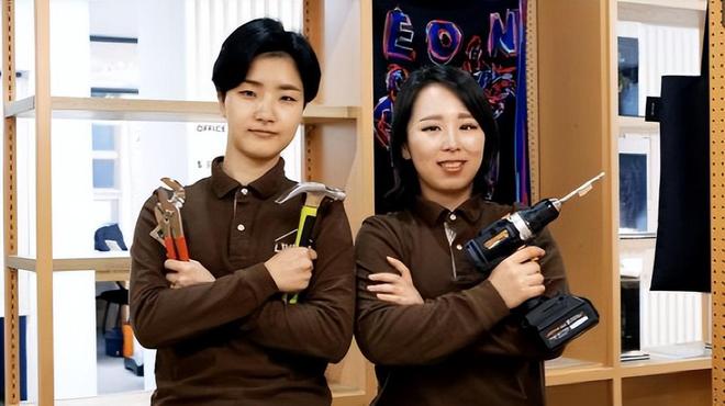 爆改的闹剧该停了看李诞变李现不如来看女人抡大锤爆改毛坯房!(图26) 爆改的闹剧该停了看李诞变李现不如来看女人抡大锤爆改毛坯房!(图26)