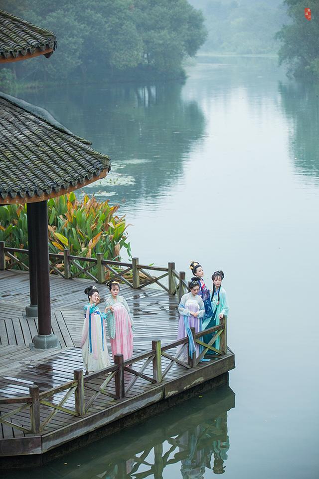 准婆家全款买婚房让我家出60万装修母亲笑笑直接付了60万首付(图11) 准婆家全款买婚房让我家出60万装修母亲笑笑直接付了60万首付(图11)