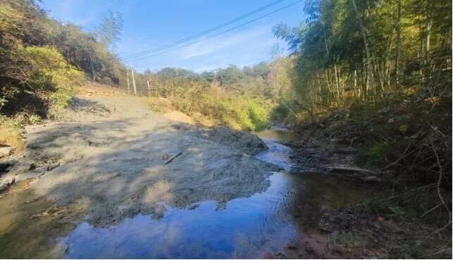 中央生态环保督察密集通报建筑垃圾处置乱象 监管层层失守(图4) 中央生态环保督察密集通报建筑垃圾处置乱象 监管层层失守(图4)