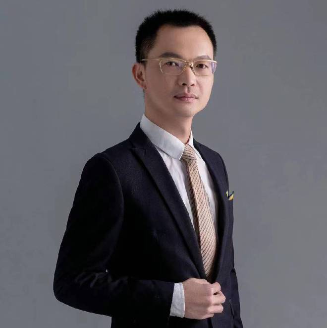 匠心谱华章艺韵融商海——厦门天廊装饰工程公司创始人黄义团(图1) 匠心谱华章艺韵融商海——厦门天廊装饰工程公司创始人黄义团(图1)